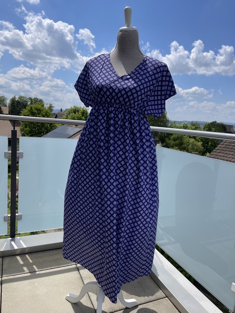 Vestiti: Maxikleid Sommer-Vibes in Violett – Usato da Winkel venduto da Glamour-Style 2