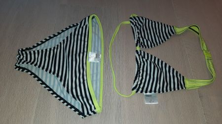 Badeanzug / Bikini / Zweiteiler - Gr. 152