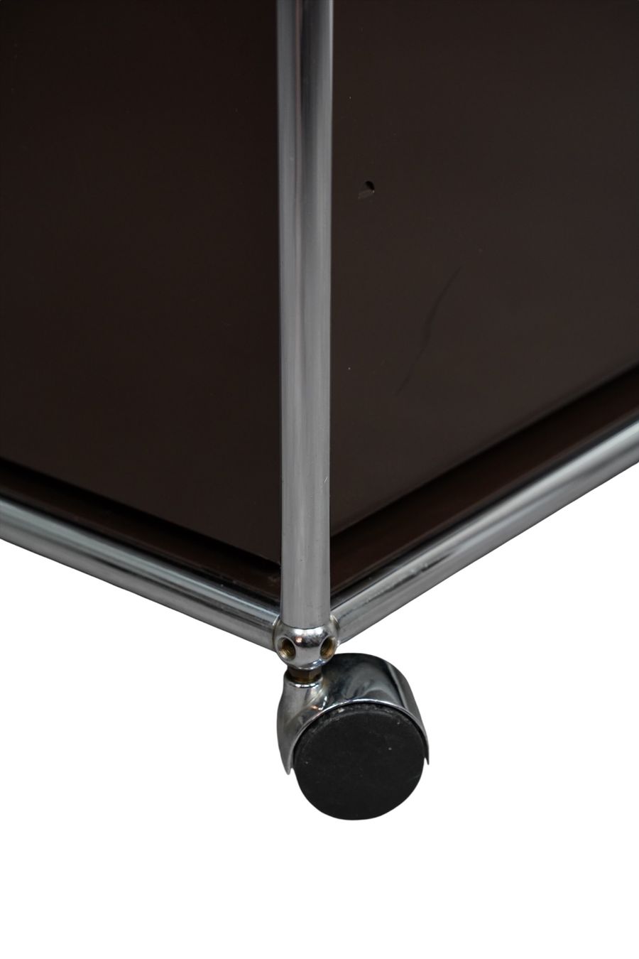 USM Korpus: Corps de bureau d’appoint sur roulette USM – Gebraucht aus Bulle von ABELiAM 2
