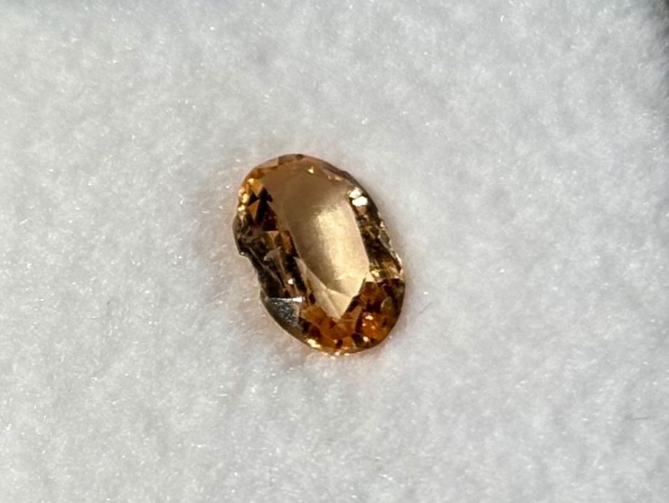 Pietre preziose: Topas 0.7 ct. – Usato da Brugg AG venduto da lau_9rvy 1
