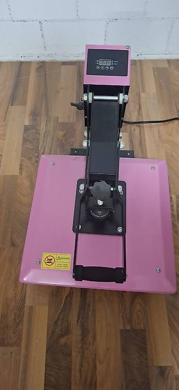 Tutte le macchine: Heisspressmaschine neuwertig – Usato da Eschenbach LU venduto da Meg_sbc8 2