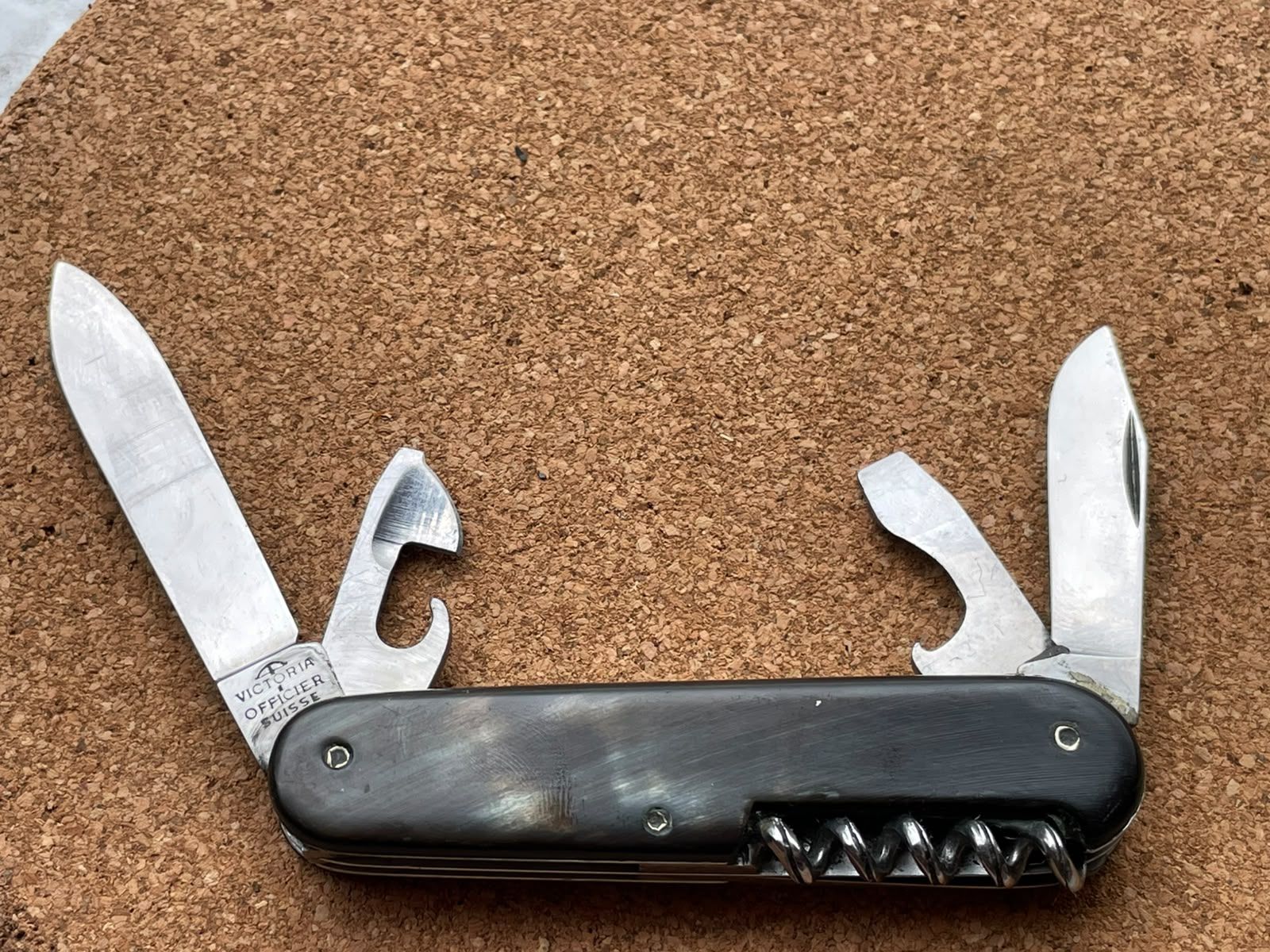 Victorinox Taschenmesser: Offiziersmesser Victorinox  – Gebraucht aus Oppligen von can_rf8g 1