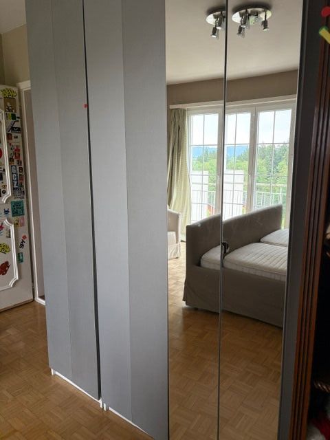 Armadi: Kleiderschrank – Usato da Zollikerberg venduto da bat_6hs5