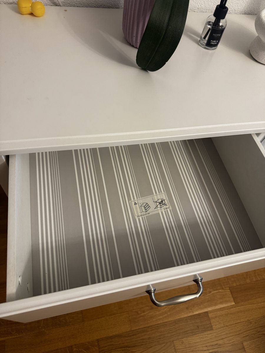Cassettiere: Weisse IKEA TYSSEDAL Kommode mit 6 Schubladen – Usato da Worblaufen venduto da hom_kww8 1