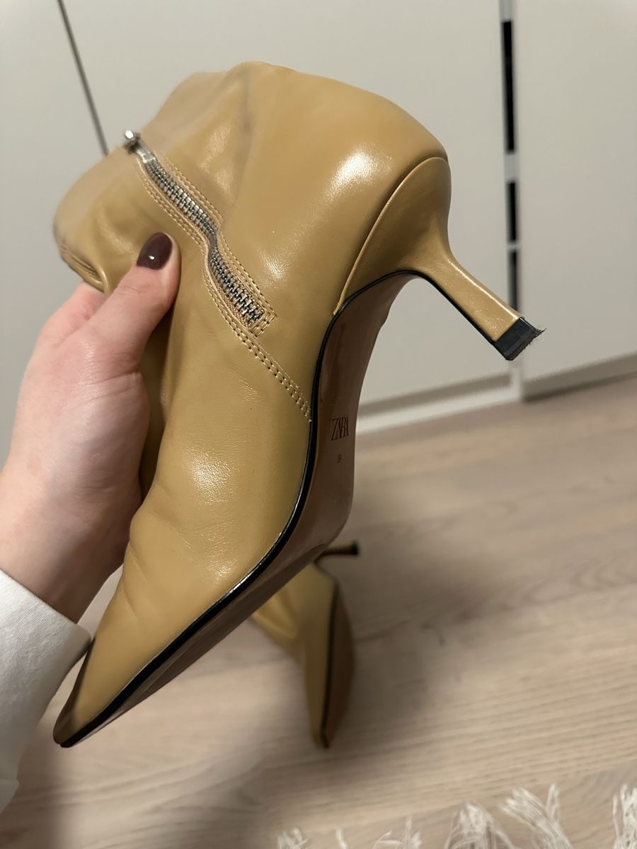Zara Scarpe da donna: Zara Leder Stiefeletten Gr. 39 – Usato da Muttenz venduto da Tschulietta_105 4