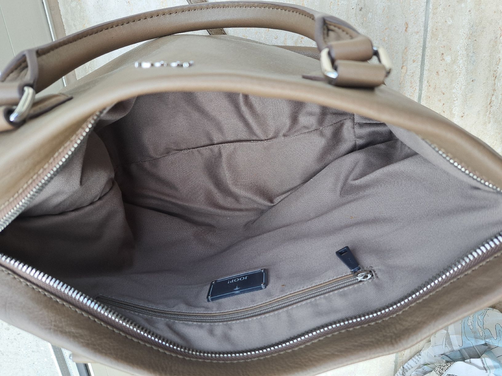 Taschen für Damen: JOOP Leder Tasche braun neu – Neu (gemäss Beschreibung) aus Waltenschwil von Gaelle 2
