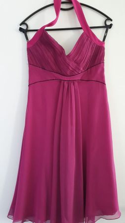 Wunderschönes Festkleid, Himbeerfarben, Gr.34