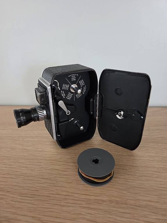 Paillard Caméscopes: Paillard Bolex 8mm Kamera – D'occasion à Oberbüren par Lupo_7kxf 2