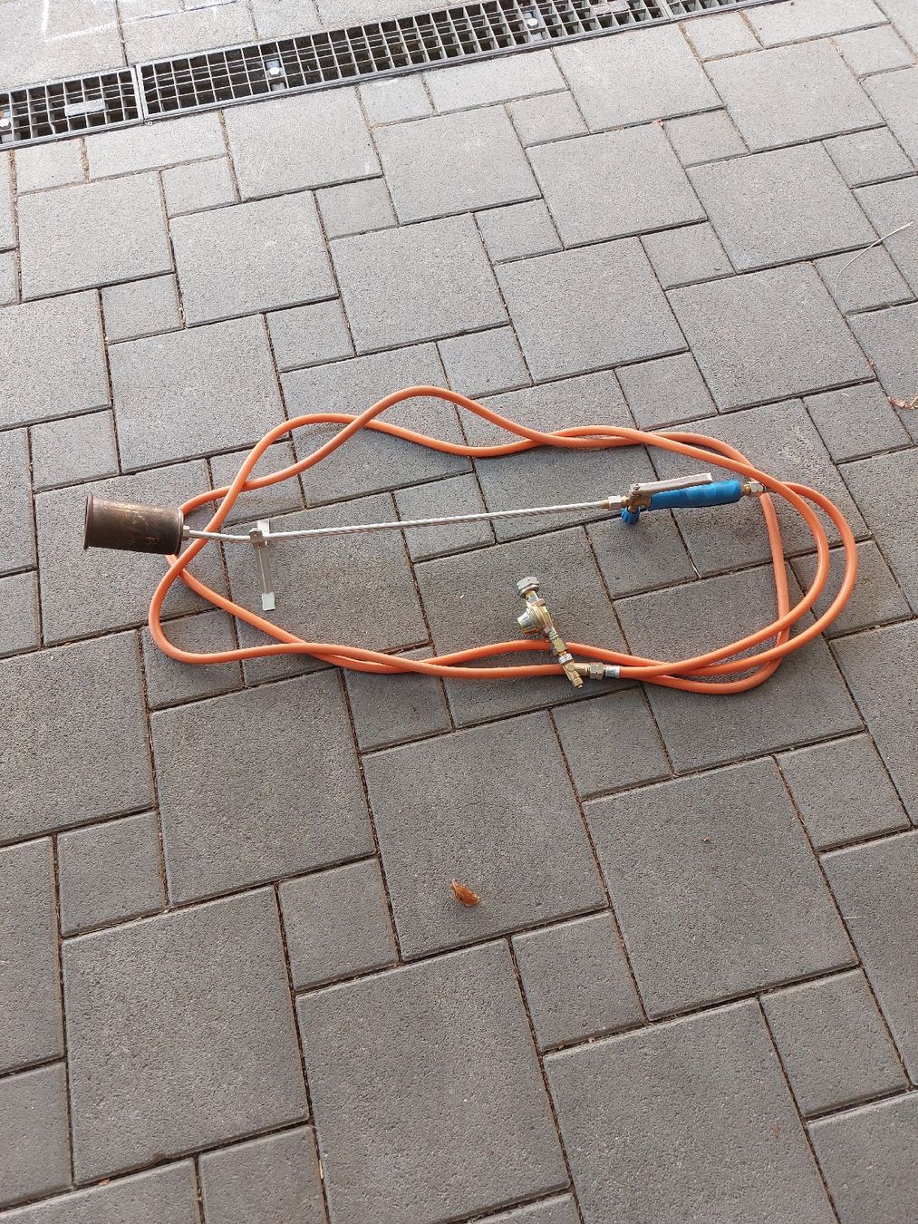 Alle Werkzeuge: Abflammgerät – Gebraucht aus Rüeggisberg von adi.zi