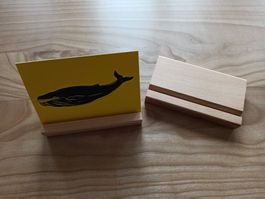 2 Kartenhalter aus Massivholz, 14.5cm