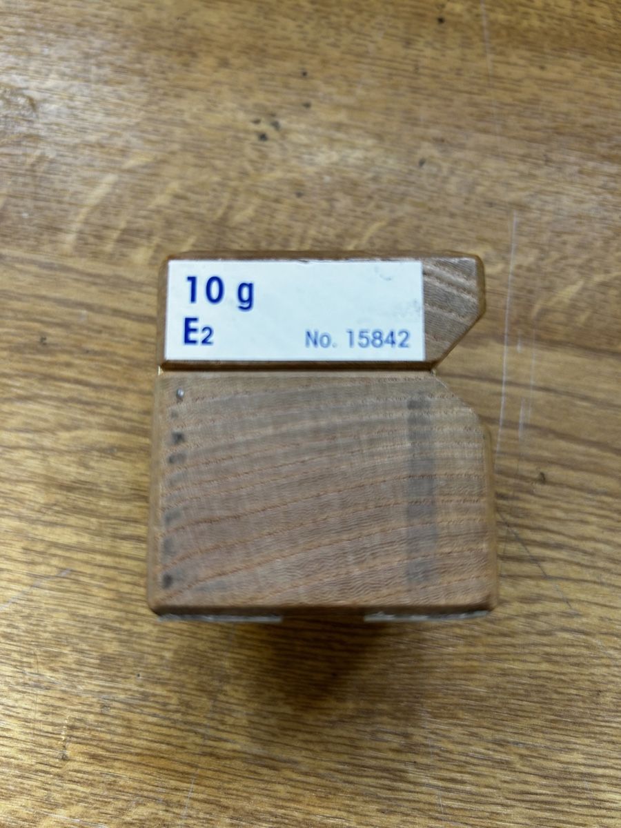 Mettler Toledo Accessori da laboratorio: Mettler Toledo Gewicht E2 10g – Usato da Itingen venduto da rei02 1