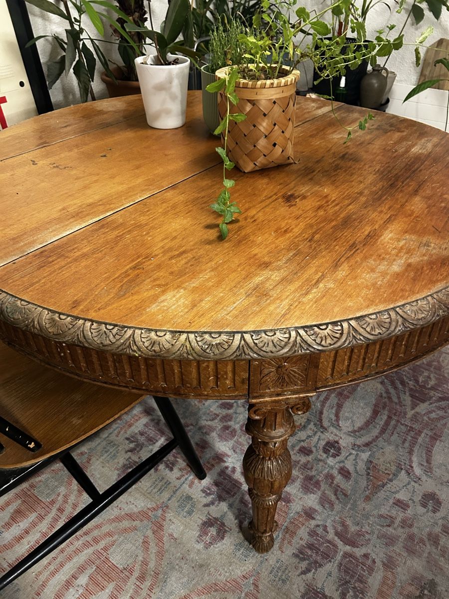 Tables: Belle table en noyer ancienne – D'occasion à Genève par elvis_lee 1