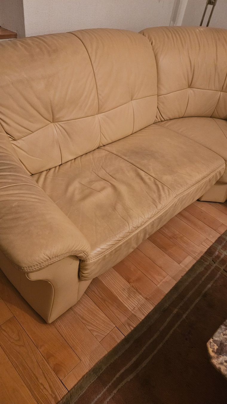 Sofas: In Basel, Ecksofa aus Leder, beige – D'occasion à Goldach par Stellla3 2