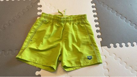 Arena Badehose, Grösse 128, Neon Grün - Sommer, Schwimmen!