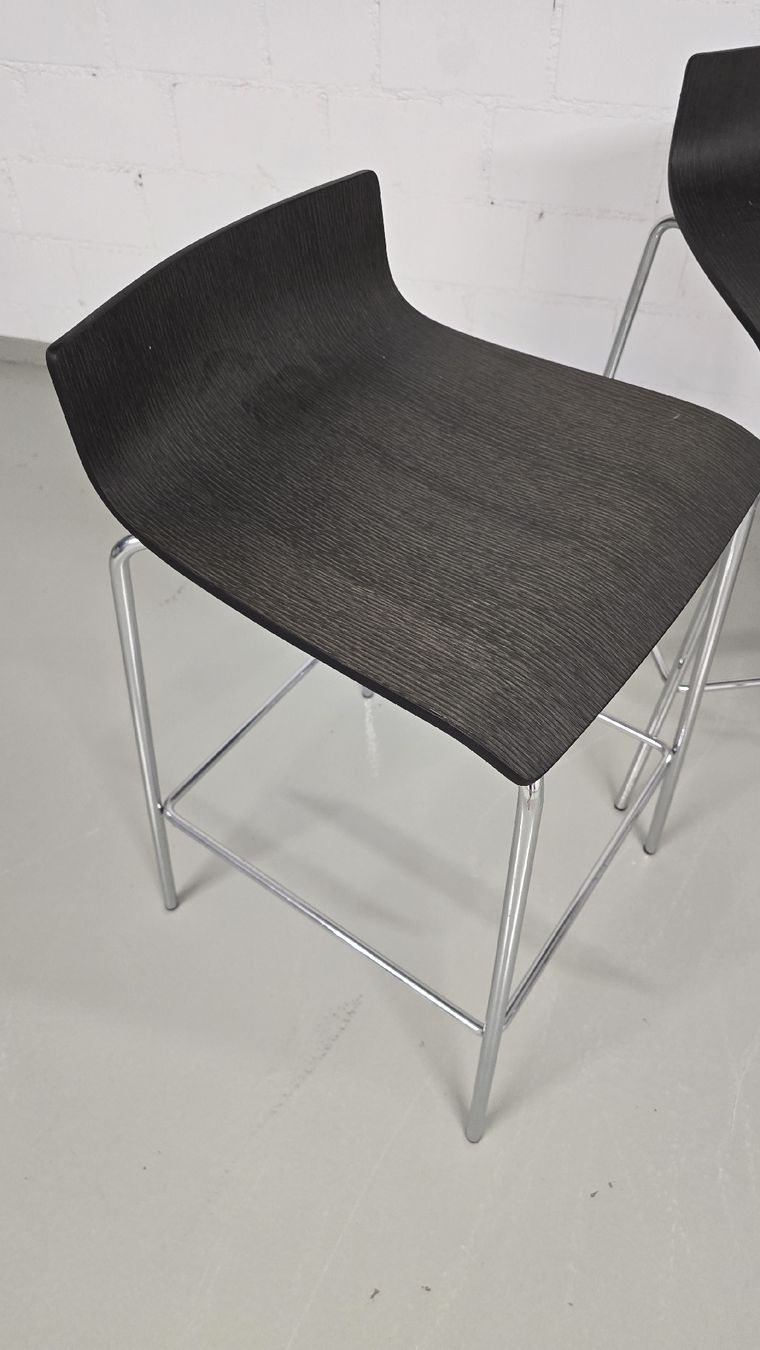 Sgabelli: 4 Designer Barhocker / Stühle schwarz title= – Usato da Steinmaur venduto da hallo1 1