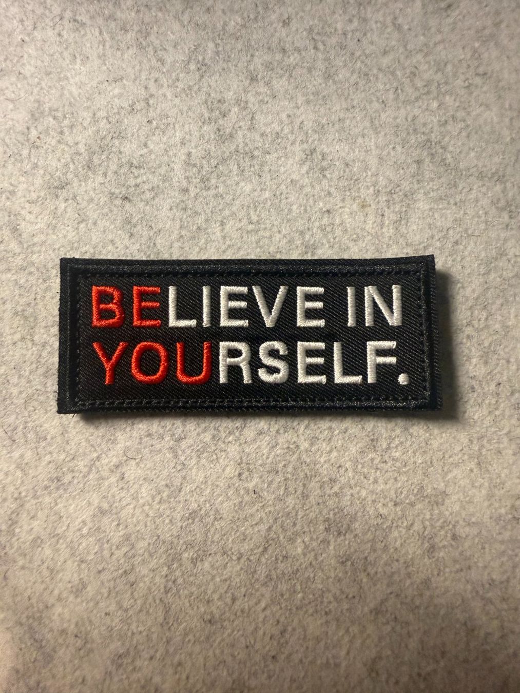 Plaquettes & Badges: Patch Velcro neuf – Neuf (Voir description) à Carouge GE par joey.79