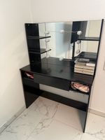 Schminktisch schwarz mit Spiegel und Beleuchtung