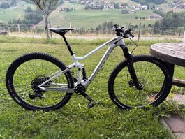 SCOTT Spark Contessa carbone Taille S