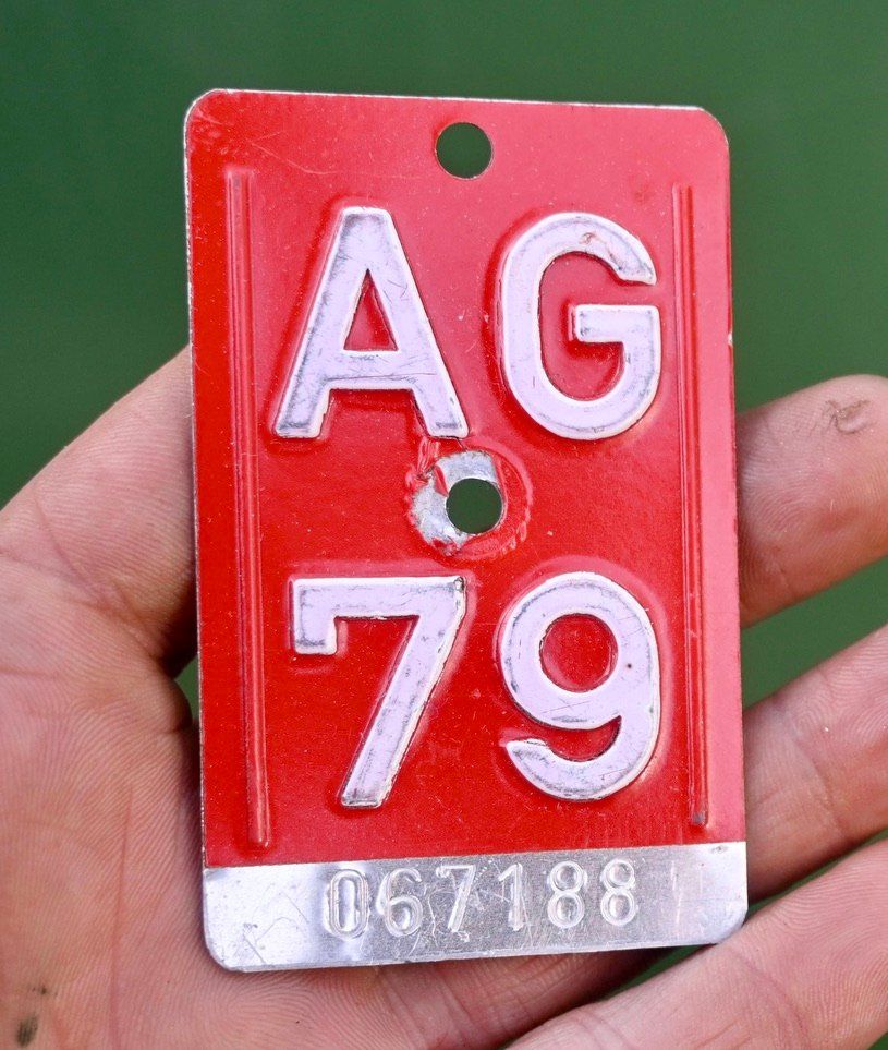 Insegne: Velonummer AG 79 von 1979 - Aargau – Usato da Pfaffhausen venduto da mono_rec 1