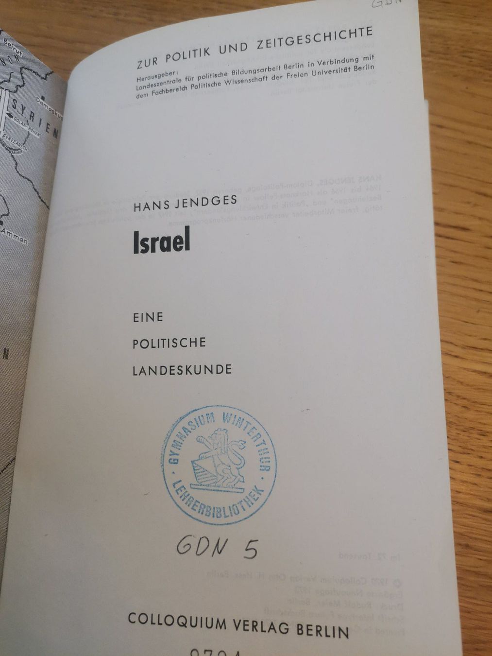 Bücher: Isreal - Eine Politische Landeskunde – Gebraucht aus Wiesendangen von MMoretto 1