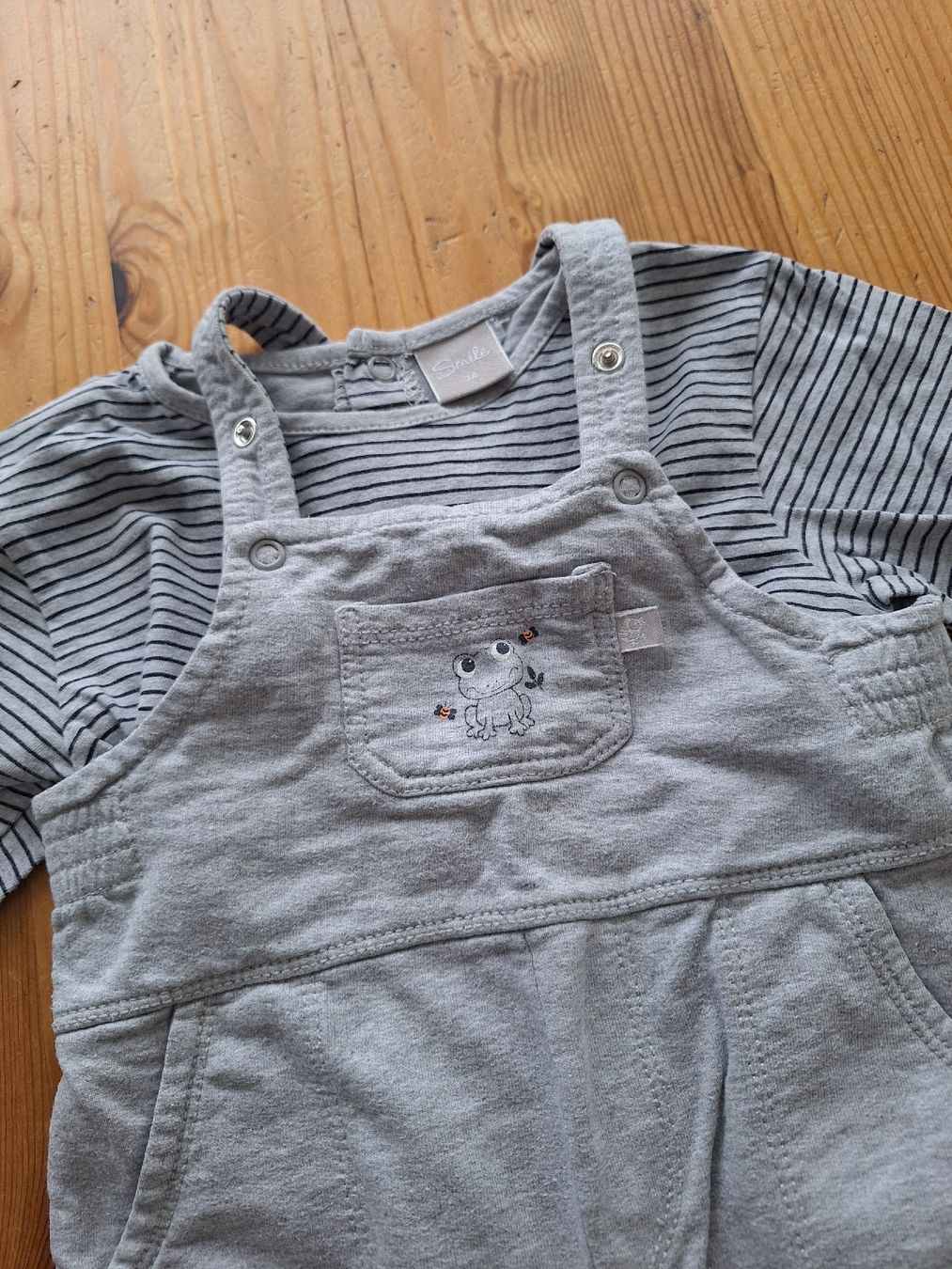 Lotti & Set di vestiti: 5-teiliges Kleiderset Grösse 74 – Usato da Aesch BL venduto da ChezToKa 3