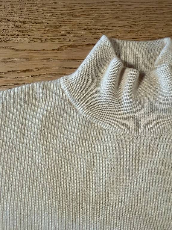 Maglioni & Felpe: Colombo100% Cashmere Turtleneck, Size 46 IT – Usato da Canobbio venduto da esa_2vds 3