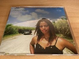 Des'ree – Life - Maxi  Single CD