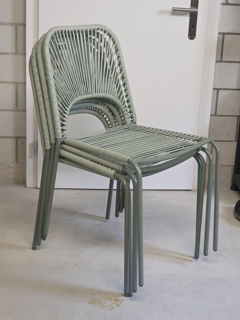 Stühle: Spaghetti- / Kord-Gartenstuhlset (4Stk) – Gebraucht aus Hausen am Albis von binarycode 2