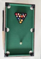 Mini Billardtisch mit Zubehör - Perfekt für kleine Räume