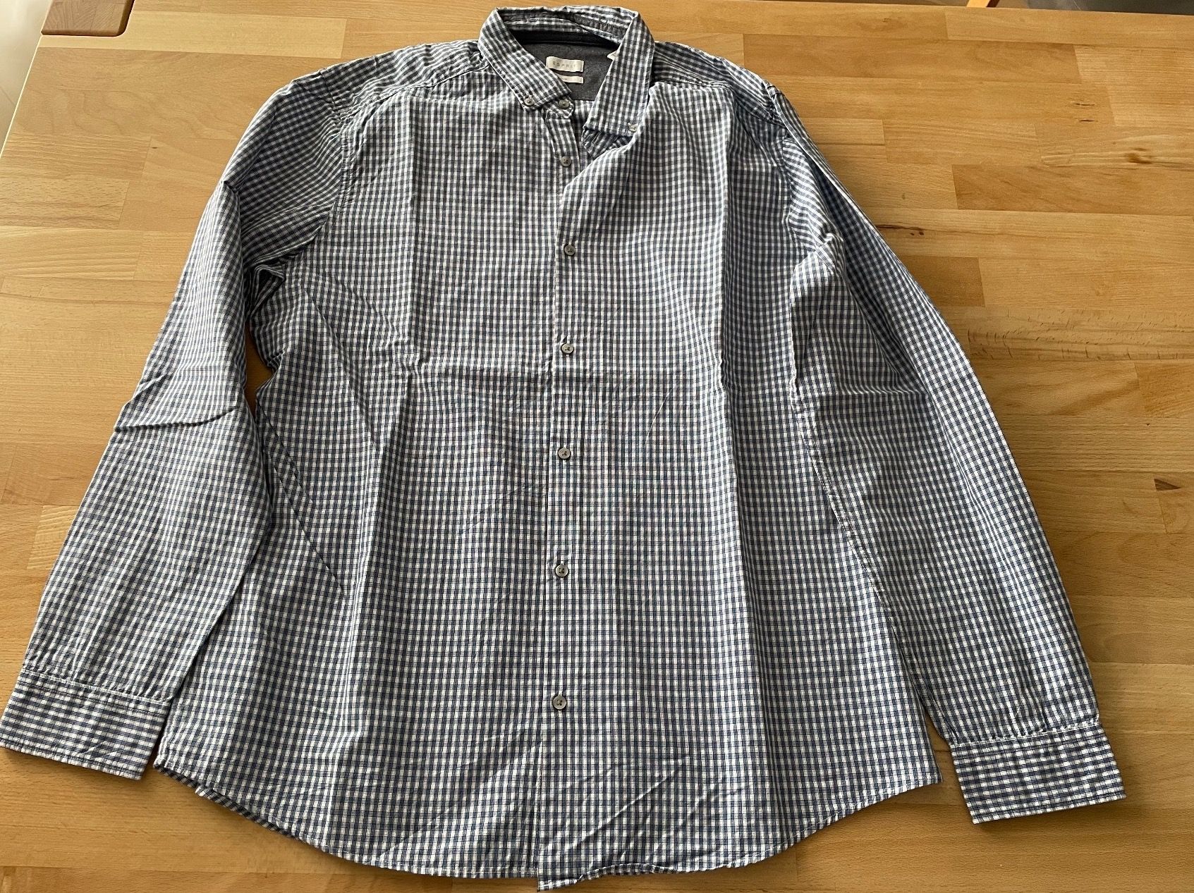 Esprit Camicie: Herrenhemd Esprit, XL – Usato da Gossau venduto da buendnerin21