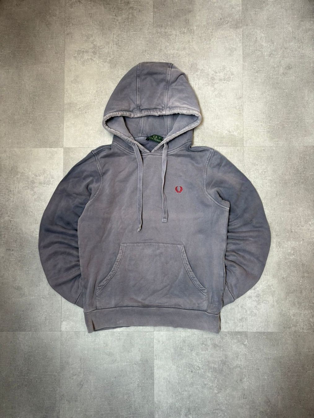 Fred Perry Maglioni & Felpe: Vintage Fred Perry Hoodie - Grösse S – Nuovo (secondo la descrizione) da Werdenberg venduto da hase.vintage