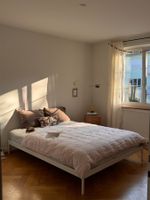 Weisses IKEA Bett 160cm inkl. Matratze