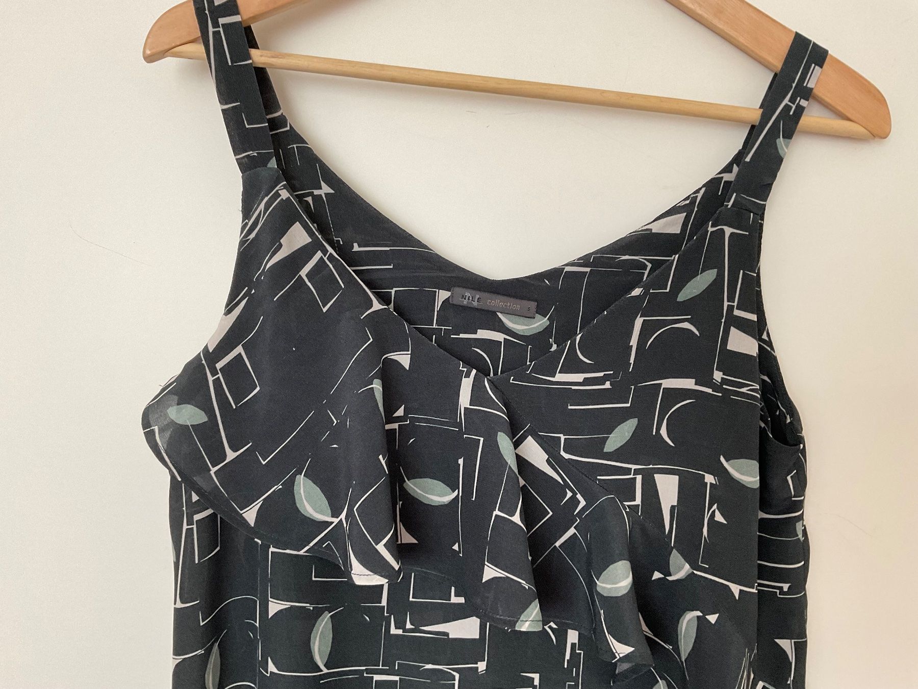 Nile Blusen: NILE Collection 100% Seiden Bluse Top Gr S – Gebraucht aus Urdorf von alda02 2