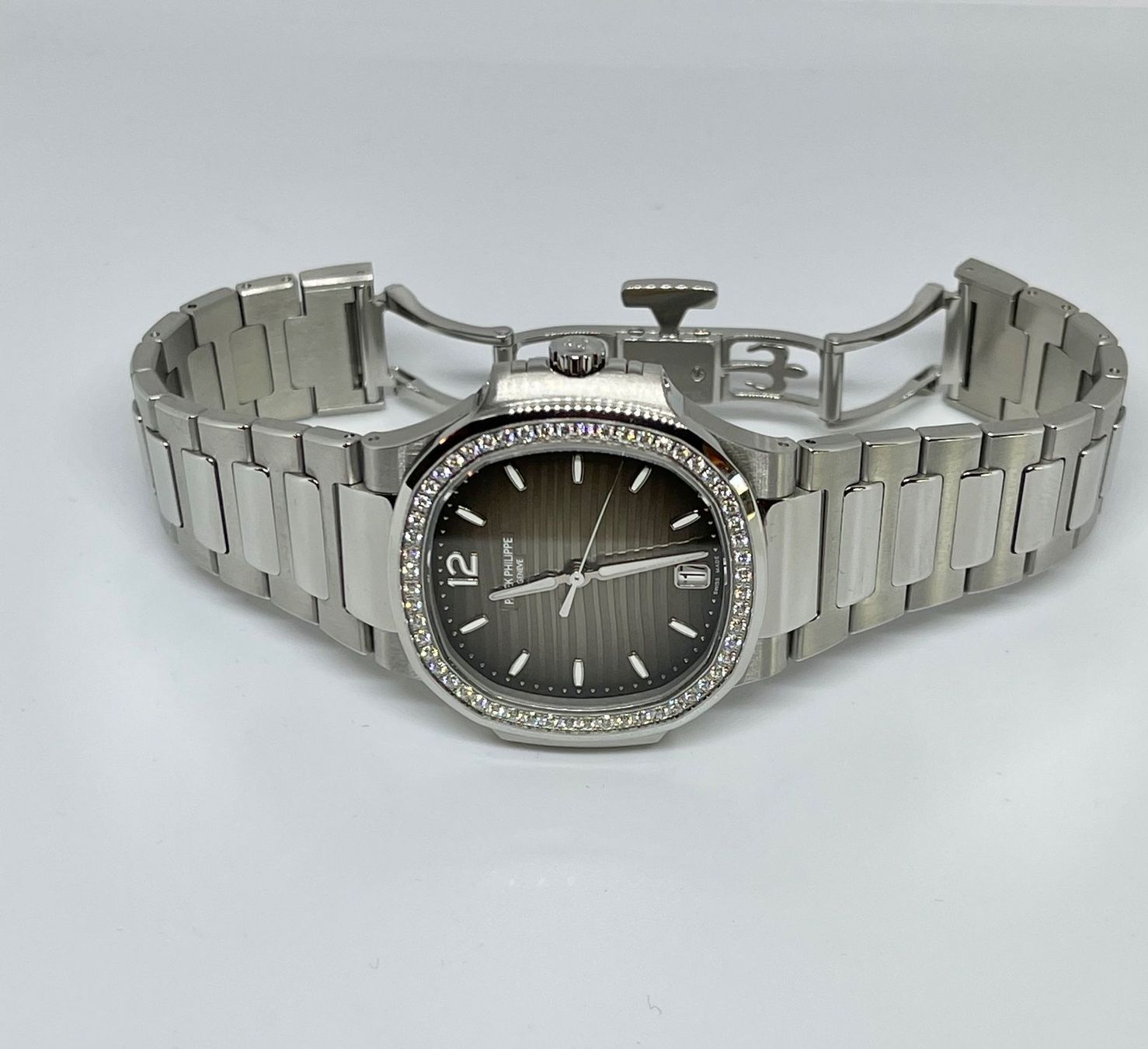 Patek Philippe Orologi: Patek Philippe Nautilus 7118 diamonds new full set – Nuovo e nell'imballaggio originale da Lugano venduto da Superstudiolugano 6