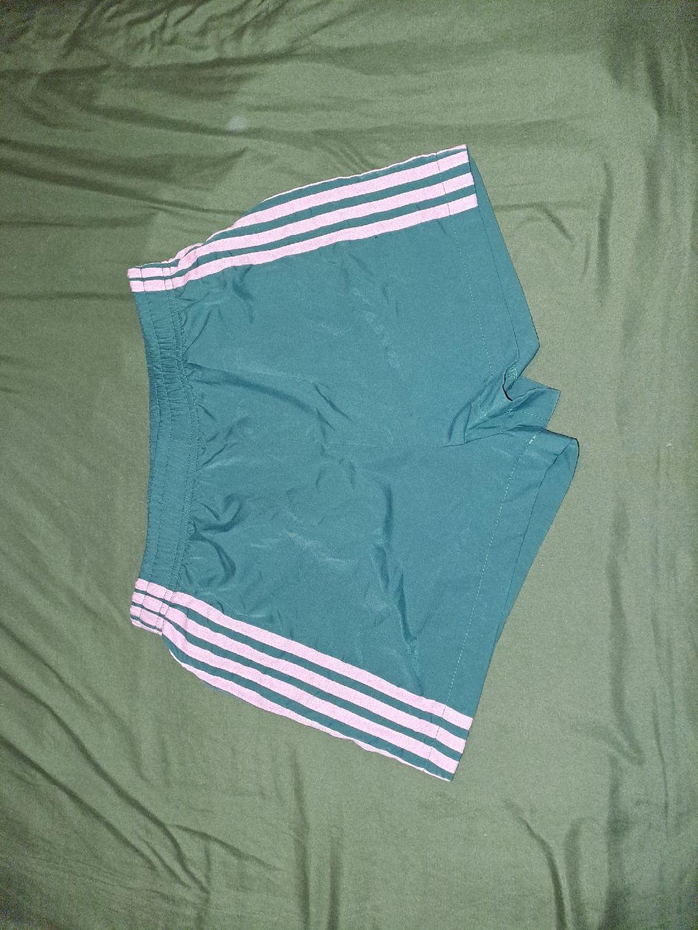 Lotti di vestiti: Damen Shorts 3er Pack Grösse S/M – Usato da Basel venduto da Allerleiii 7