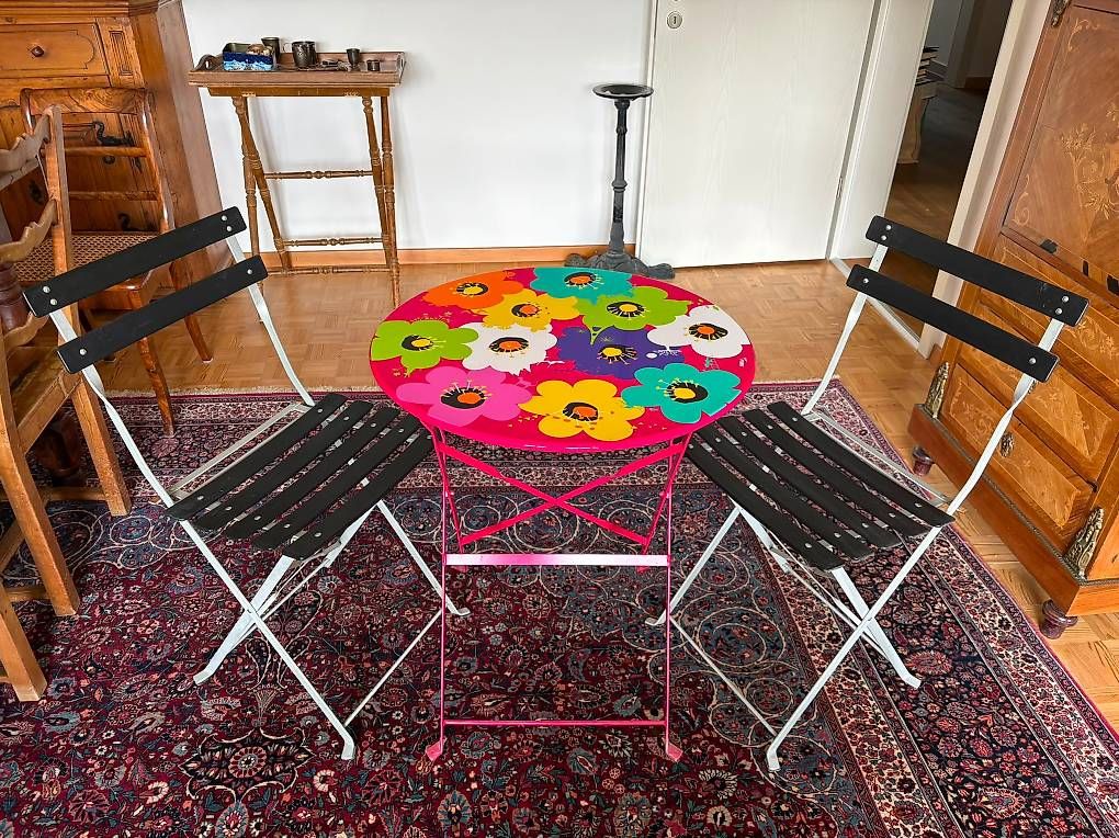 Set di tavolo e panche: Ensemble bistrot pliant  1 table + 2 chaises – Usato da Bulle venduto da oga_r8mh
