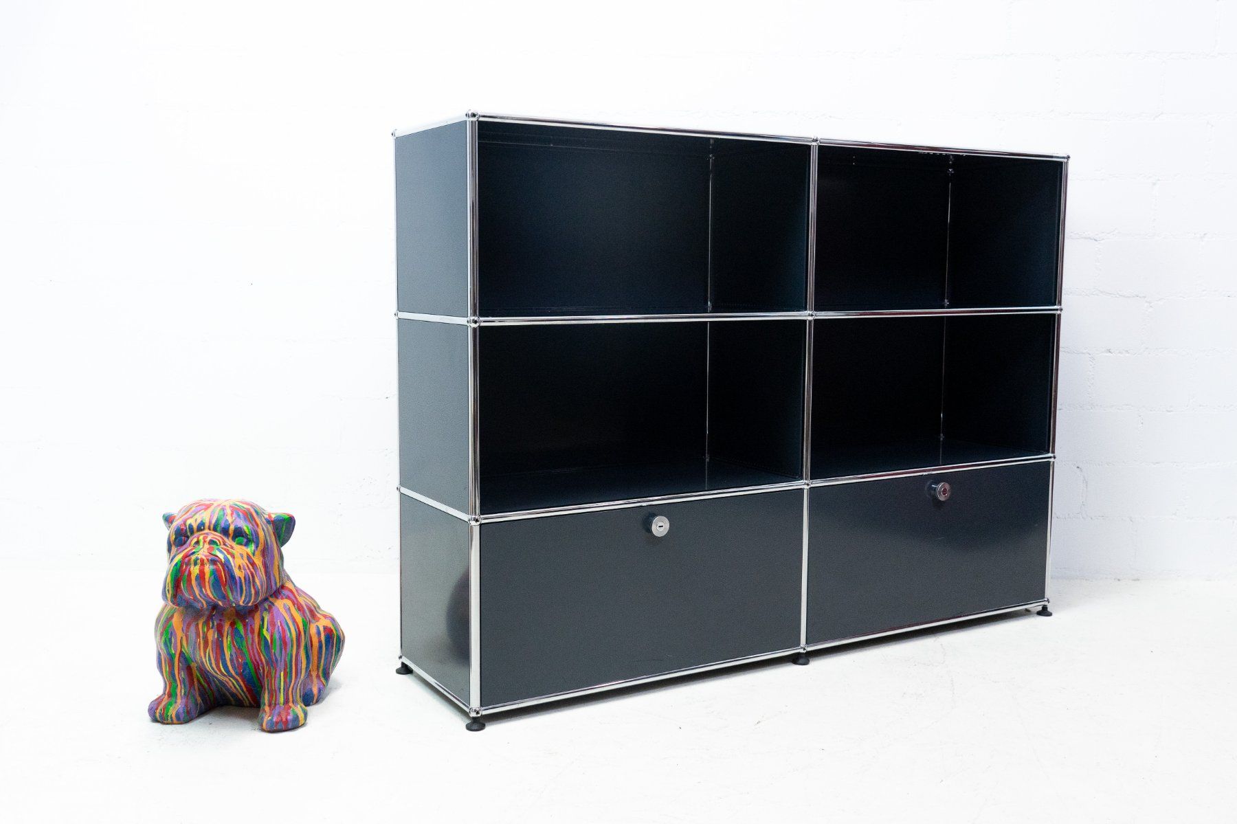 USM Cassettiere: USM Haller Sideboard Anthrazitgrau Nr. 55 Lieferung möglich – Usato da Schaffhausen venduto da Studio-Ara