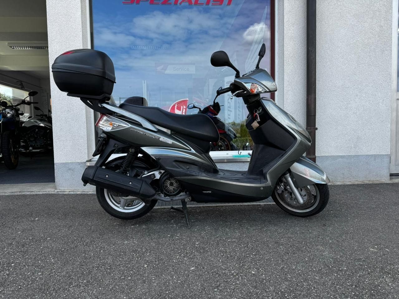Yamaha Scooter: Yamaha XC125 – Usato da Bättwil venduto da paul74