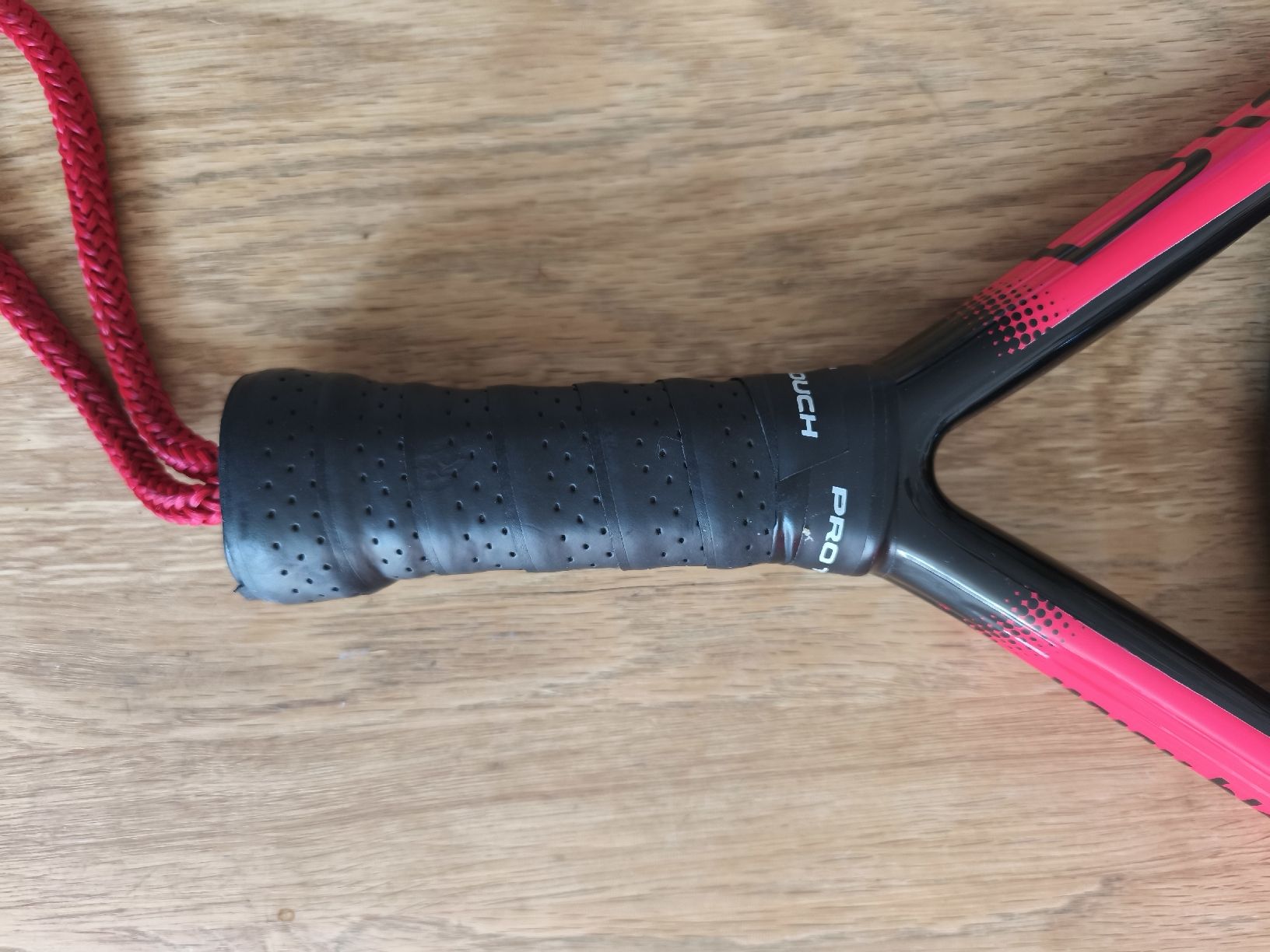 Racchette: Black Crown Padel Racket - Piton Attack Plus – Usato da Zürich venduto da Crowsfeet 3
