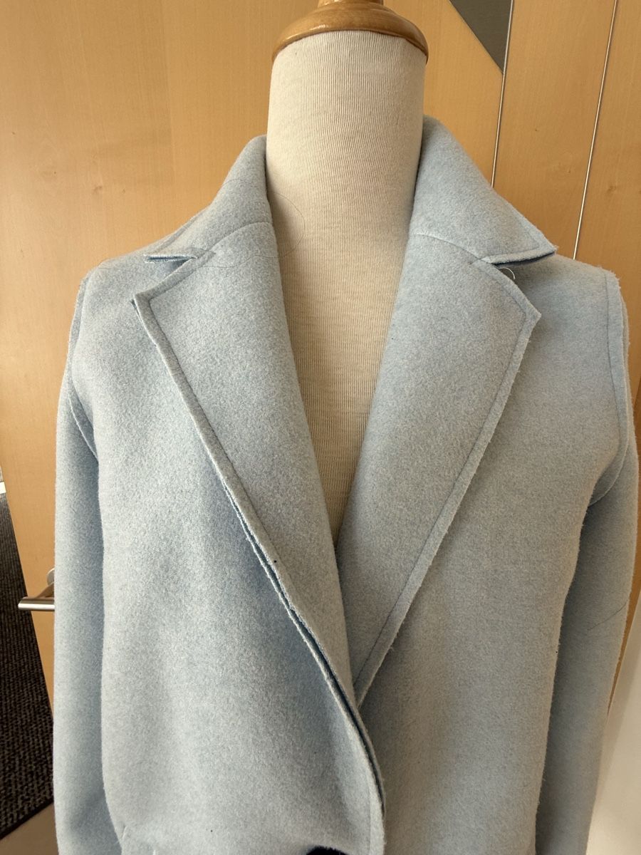 Giacche: Jacke – Usato da visp venduto da Kmemo1 1