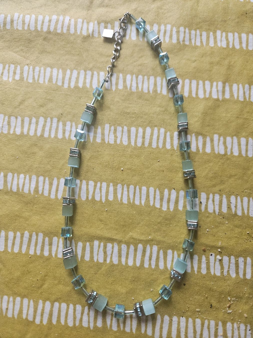 Catenine: collier Geocube de Coeur de Lion – Nuovo e nell'imballaggio originale da Thônex venduto da lacomtessedesfees 1