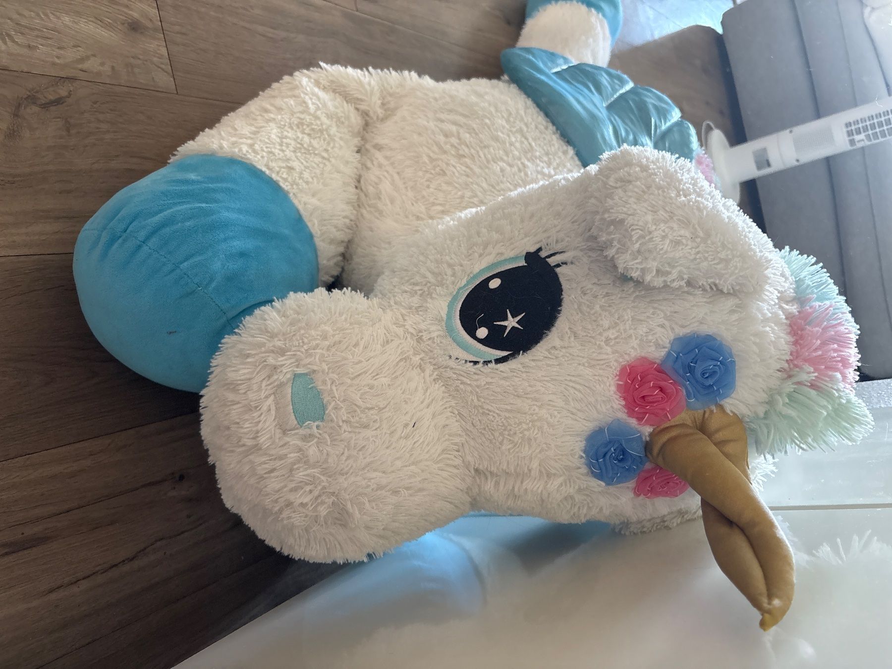 Spielzeuge: Peluche Licorne – Gebraucht aus Meinier von man_c6ll 1