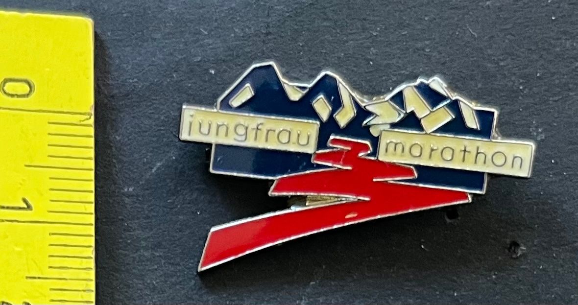 Swiss Placchette & Badge: Jungfrau Marathon / Pin – Usato da Ostermundigen venduto da DaxKarten-75