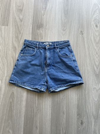 Coole Jeansshorts, Denim, Sommer, Grösse 38, Top Zustand!