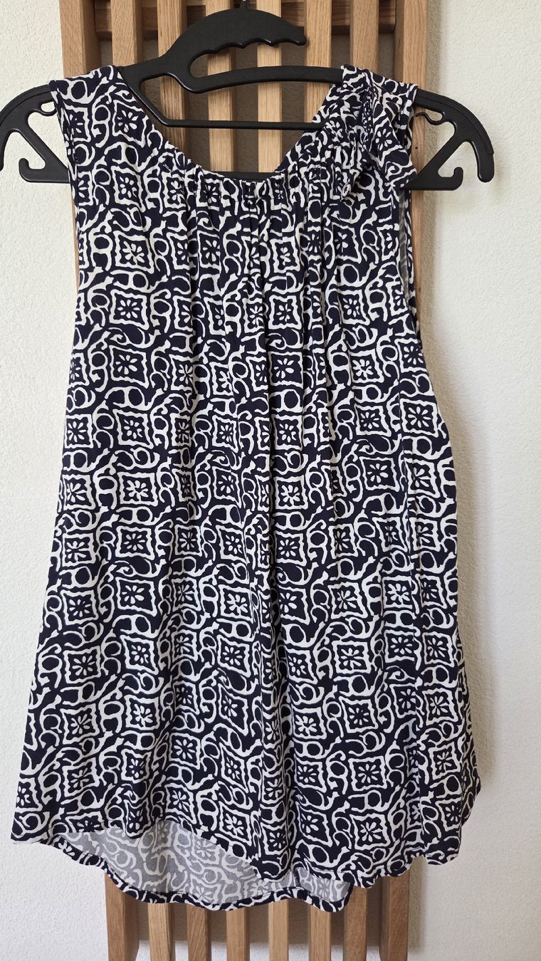 Kleiderpakete: Tuniques lot 5  – Gebraucht aus Le Pâquier-Montbarry von Gruyere77 5