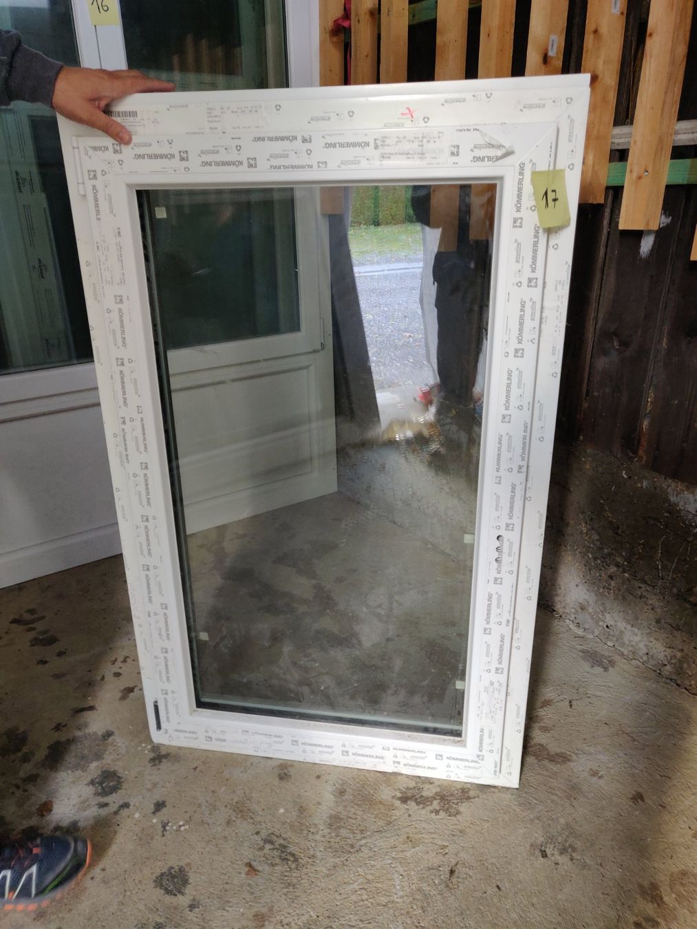 Finestre: Kunststoff-Fenster – Nuovo (secondo la descrizione) da Rickenbach BL venduto da Karigass