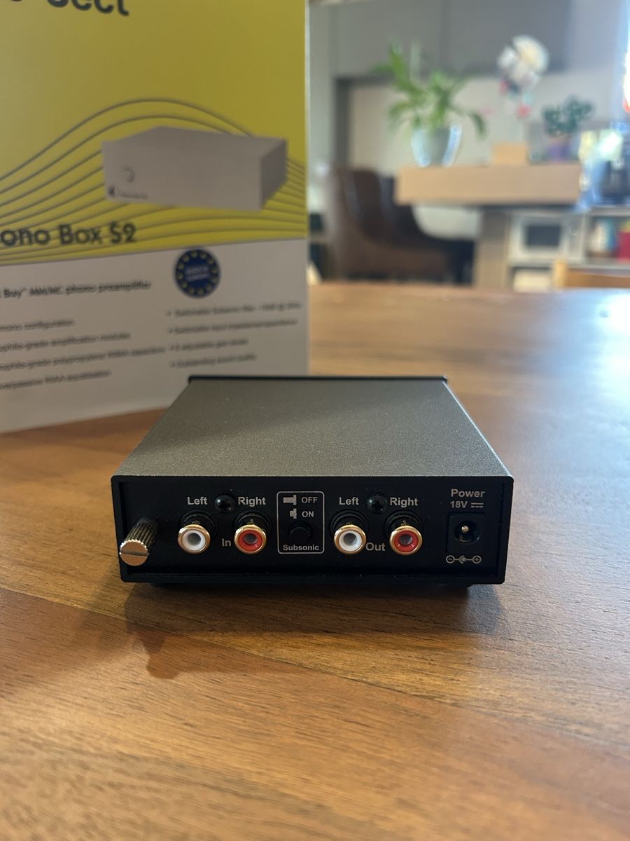 Pro-ject Amplificatori: Pro-Ject Phonobox S2 – Nuovo (secondo la descrizione) da Miécourt venduto da ala_tc5f 3
