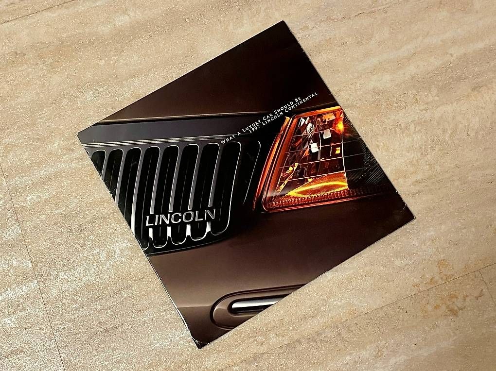 Documenti: Lincoln Continental Limousine 1997 Prospekt – Usato da Turbenthal venduto da Retoo