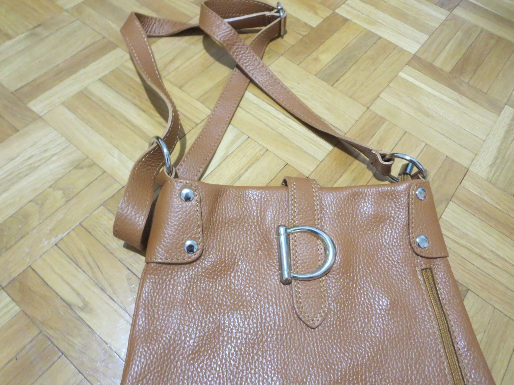 Borse da donna: Damen Leder Hand-Tasche mit Bändel – Usato da Wallisellen venduto da Arvenstube 1
