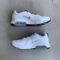 Nike Sportschuhe Gr. 44 neu (unisex)